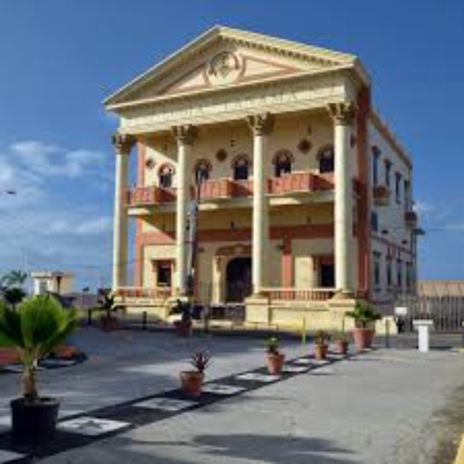 Logia Tanamá - Misterio y tradición en Arecibo