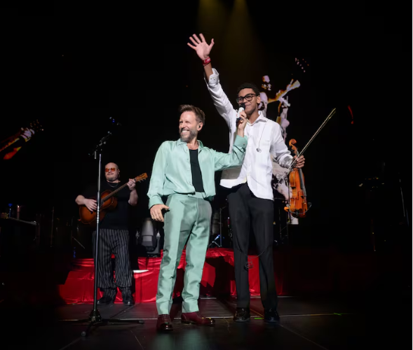 Sin Banderas en concierto - Coliseo de Puerto Rico